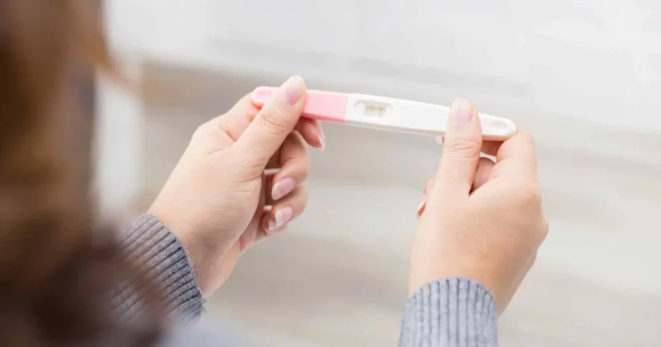 Pregnancy_Test take a pregnancy test